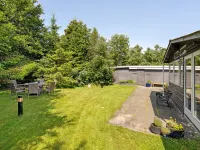 "Rudi" - 450m from the Sea