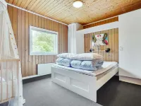 "Jaskirt" - 125m from the Sea