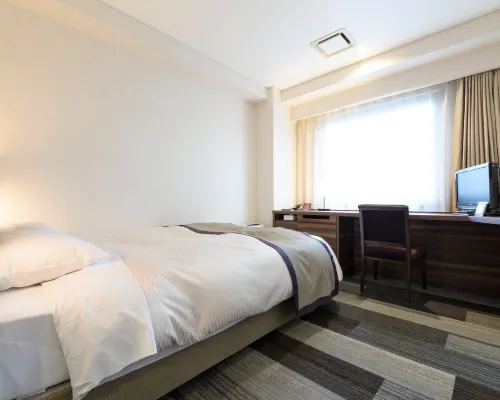 Kochi Pacific Hotel Hotel berhampiran Stesen Nushida