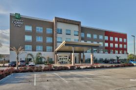 Holiday Inn Express & Suites HOUSTON EAST - BELTWAY 8 by IHG