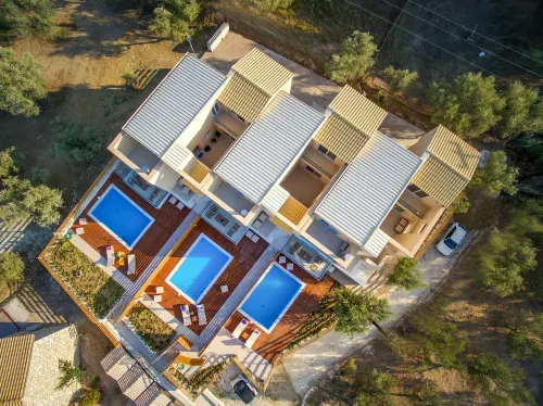 Dolce Luxury Suites Hotels in Amoudi
