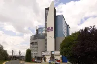 Premier Inn Hull City Centre Hotels near KCOM Stadium