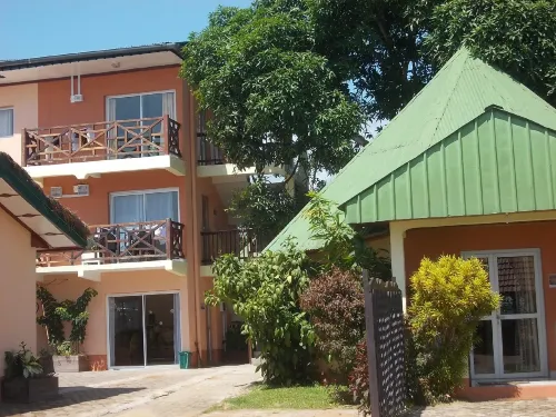 Hôtel Restaurant Gites Kribi Hotels in Kribi