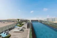 Fairfield by Marriott Mumbai International Airport - Rooftop Pools
