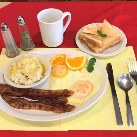 Best Western Crossroads Inn