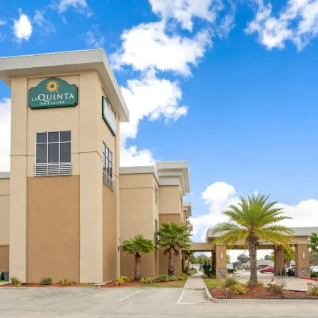 La Quinta Inn & Suites by Wyndham Lake Charles - Westlake