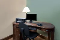 Super 8 by Wyndham Chamberlain SD Hotels in Oacoma