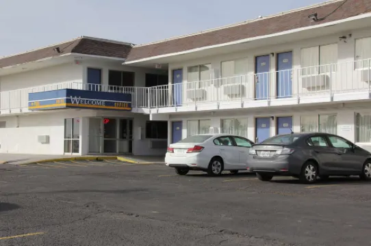 Motel 6 Goodland, KS