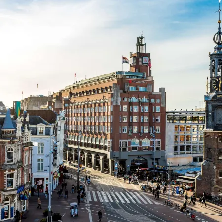 NH Collection Amsterdam Flower Market Отели рядом с достопримечательностью «Библейский музей»