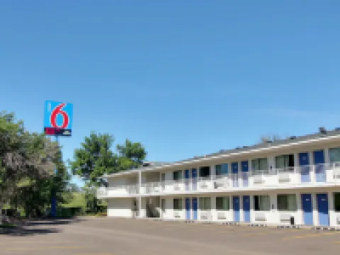 Motel 6 Bismarck, ND Hotéis em Bismarck