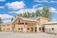 Super 8 by Wyndham Webster City IA - Motel