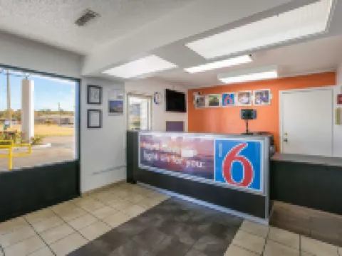 Motel 6 Dothan, Al Hotels in Dothan