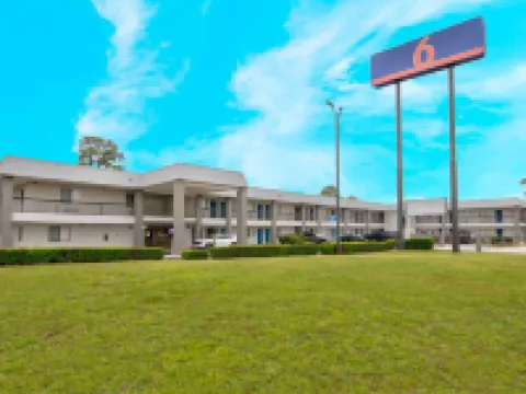 Studio 6 Texarkana, TX Hotels in Texarkana