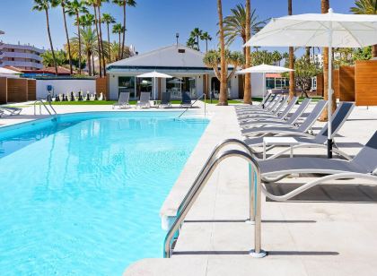 Sanom Beach Resort Only Adults
