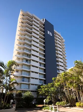 Baronnet Apartments Отели рядом с достопримечательностью «The Wax Museum»