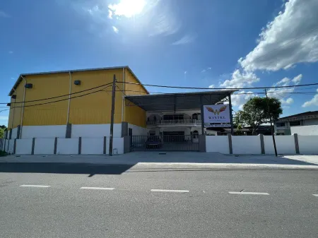 Wintel Hotel Tupai Отели в г. Larut, Matang and Selama