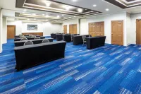 Holiday Inn Express & Suites Houston Space Ctr - Clear Lake