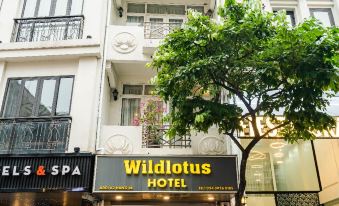 Wild Lotus Hotel - Hang Be