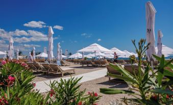 Hotel Opera Mamaia