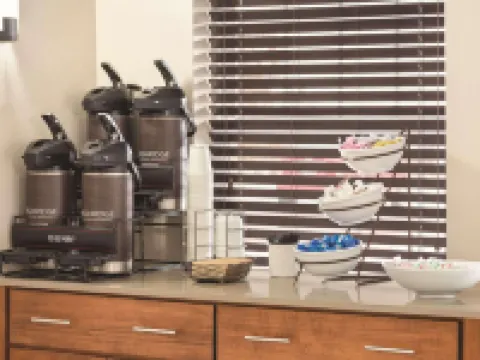 カントリー イン & スイーツ バイ ラディソン ダビューク アイオワ ダビュークのホテル