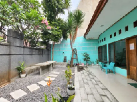 Homey Guesthouse Kertajaya (Syariah)