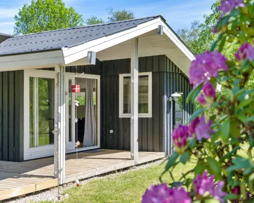 "Aldina" - 1.6km from the Sea Hotels in Laeso