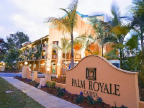 Palm Royale Cairns Hotels in Manunda
