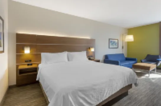 Holiday Inn Express & Suites HARRISON by IHG