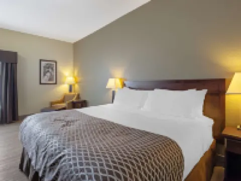 Best Western High Road Inn Hoteles en Edson