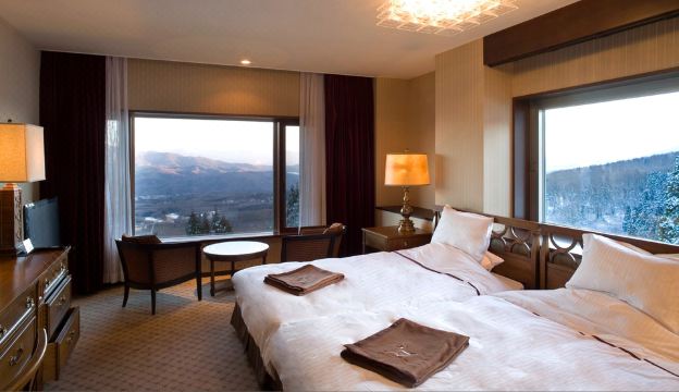 아카쿠라 칸코 호텔 온천 전경