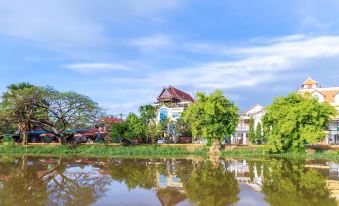 Siem Reap Riverside Hotel