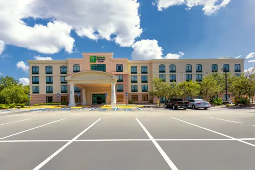 Holiday Inn Express & Suites BRADENTON EAST-LAKEWOOD RANCH by IHG - 3-Star