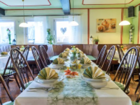 GLUECK - AUF Hotels in Wackersdorf