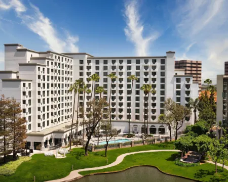 Costa Mesa Marriott Hotels in Costa Mesa