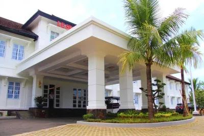 Le Semar Hotel Serang Hotels in Kaligandu