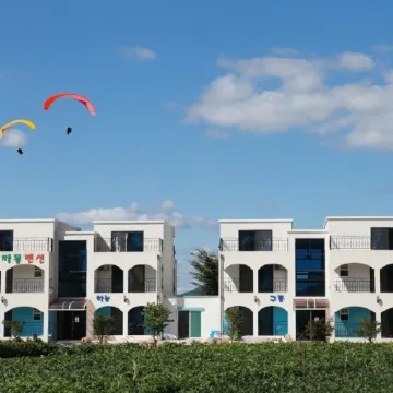 Danyang Para Village Pension Отели рядом с достопримечательностью «Пещера Косу»