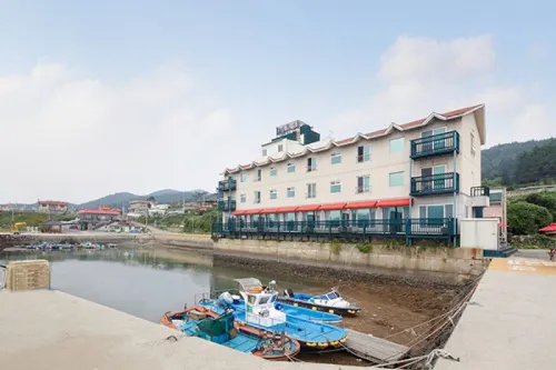 Namhae 1 Night 2 Days Pension