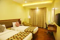 Royal Fort Hotel Hotels near فيساخاباتنام