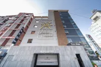 Siheung Plaza Hotels in Сіхин