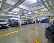 Asyana Kemayoran Jakarta - parking