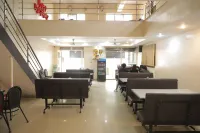 Hotel Veera Palace