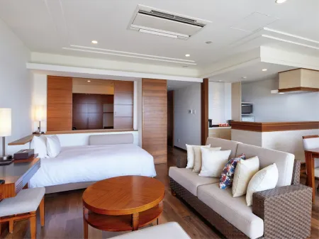 Ala Mahaina Condo Hotel