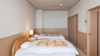 Issop Hotels near 氷見市立博物館研究室