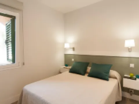 Aquarius 9 Hotels near Playa De Las Burras