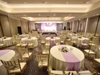 Fairfield by Marriott Vadodara Hotels in Vadodara