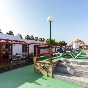 Bungalows Castillo Club Lake