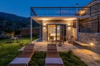 Elena Junior Deluxe Suite by Estia Hotels in Lampi