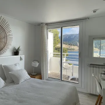 Hotel de La Plage - Mahogany