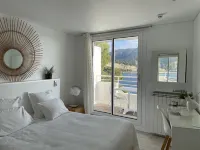 Hotel de La Plage - Mahogany