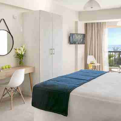 Louis Paphos Breeze Rooms